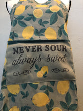 Load image into Gallery viewer, Farmhouse Apron