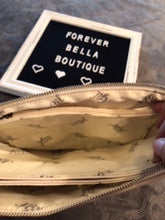 Load image into Gallery viewer, Buckle Lock Crossobdy Clutch Purse