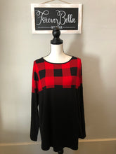 Load image into Gallery viewer, Buffalo Plaid Long Sleeve Top
