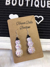 Load image into Gallery viewer, Snowman bead earrings
