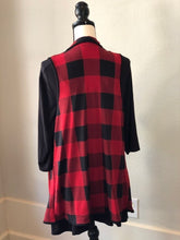 Load image into Gallery viewer, Buffalo Plaid Vest
