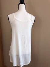 Load image into Gallery viewer, Ivory Reversible Cami
