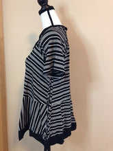 Load image into Gallery viewer, Black &amp; White Stripe V-Neck Babydoll Top
