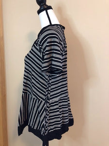 Black & White Stripe V-Neck Babydoll Top