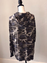 Load image into Gallery viewer, Dusty Camo Lightweight Hoodie
