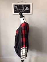 Load image into Gallery viewer, Plaid Sleeve Front Knot Top
