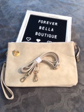 Load image into Gallery viewer, Buckle Lock Crossobdy Clutch Purse
