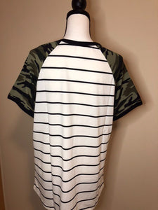 Stripes & Camo short-sleeve Top-size L