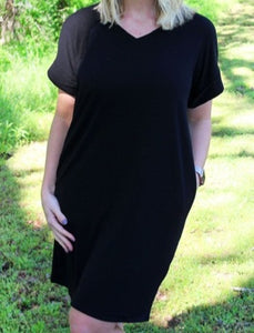 Black Short Sleeve V-neck Dress