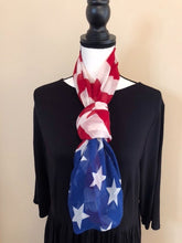 Load image into Gallery viewer, US Flag Infinity Scarf
