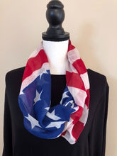 Load image into Gallery viewer, US Flag Infinity Scarf
