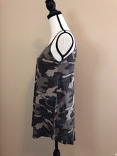 Load image into Gallery viewer, Dusty Camo Reversible Cami
