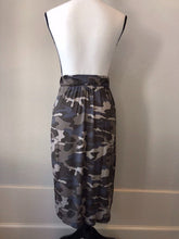 Load image into Gallery viewer, Dusty Camo Skirt
