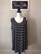 Load image into Gallery viewer, Black/Ivory Striped Tank-Plus size
