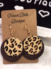 Load image into Gallery viewer, Leopard disk Earrings
