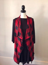 Load image into Gallery viewer, Buffalo Plaid Vest
