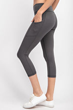 Load image into Gallery viewer, Charcoal Gray Capri Leggings with Side Pockets
